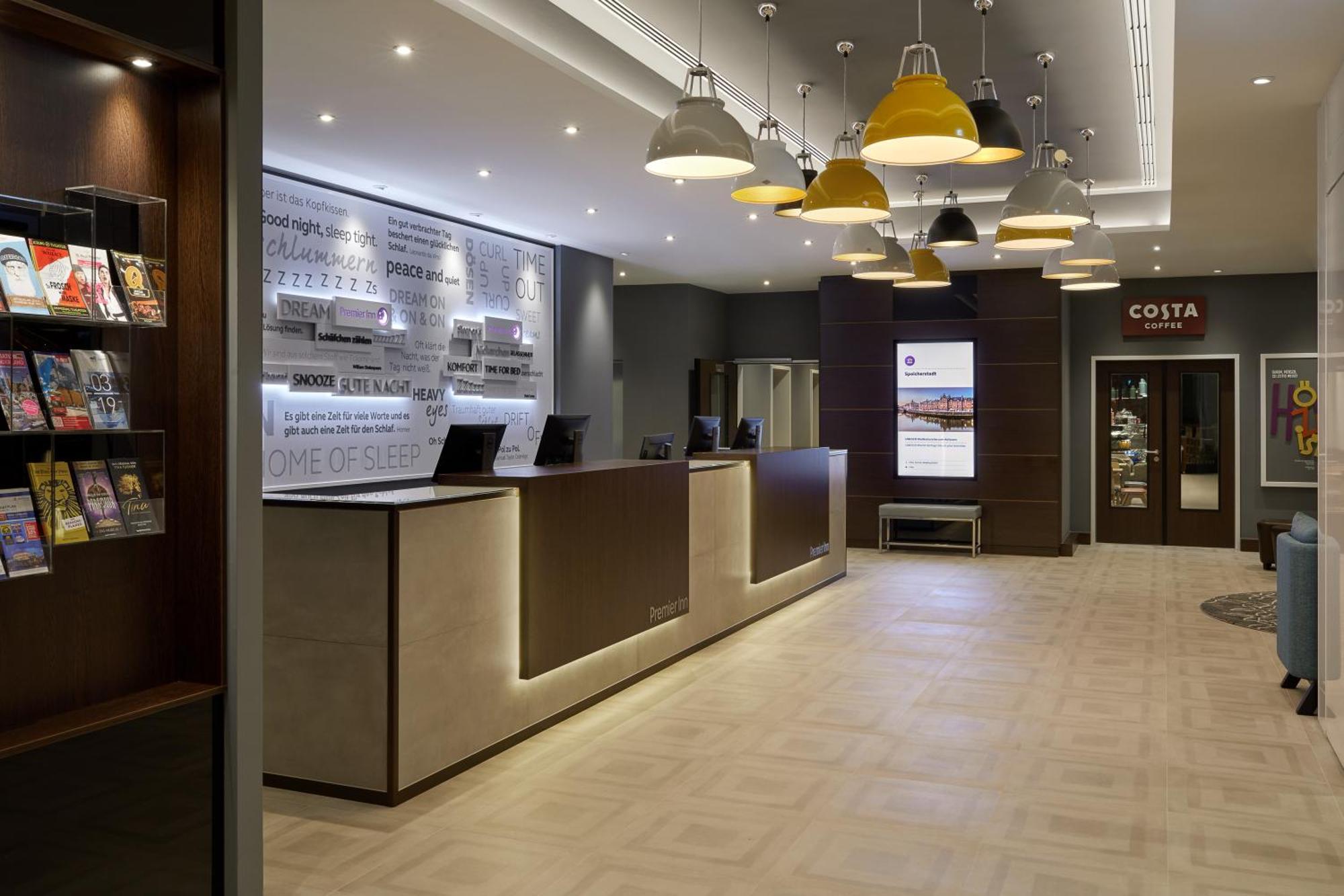 Premier Inn Hamburg City Zentrum Luaran gambar