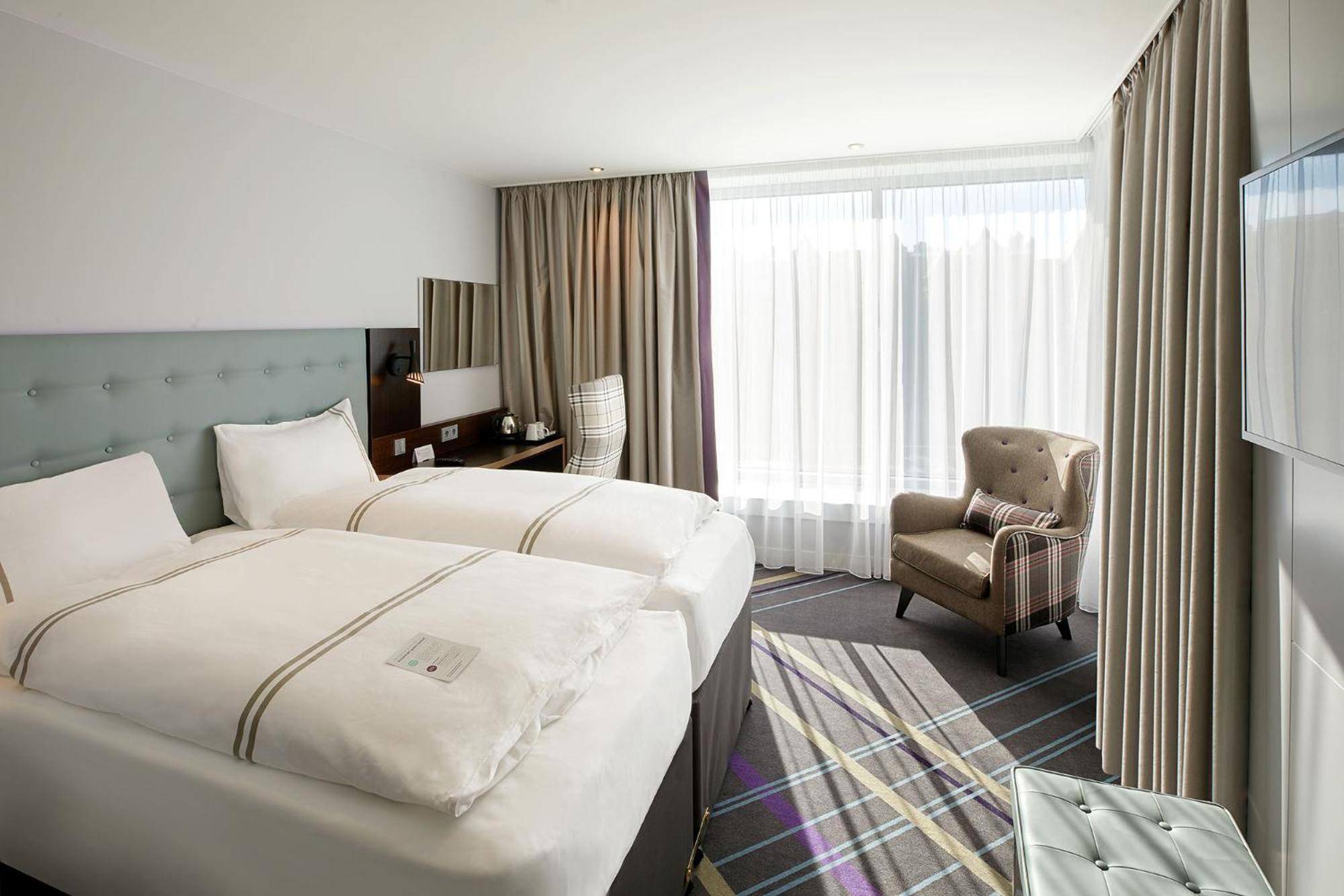 Premier Inn Hamburg City Zentrum Luaran gambar