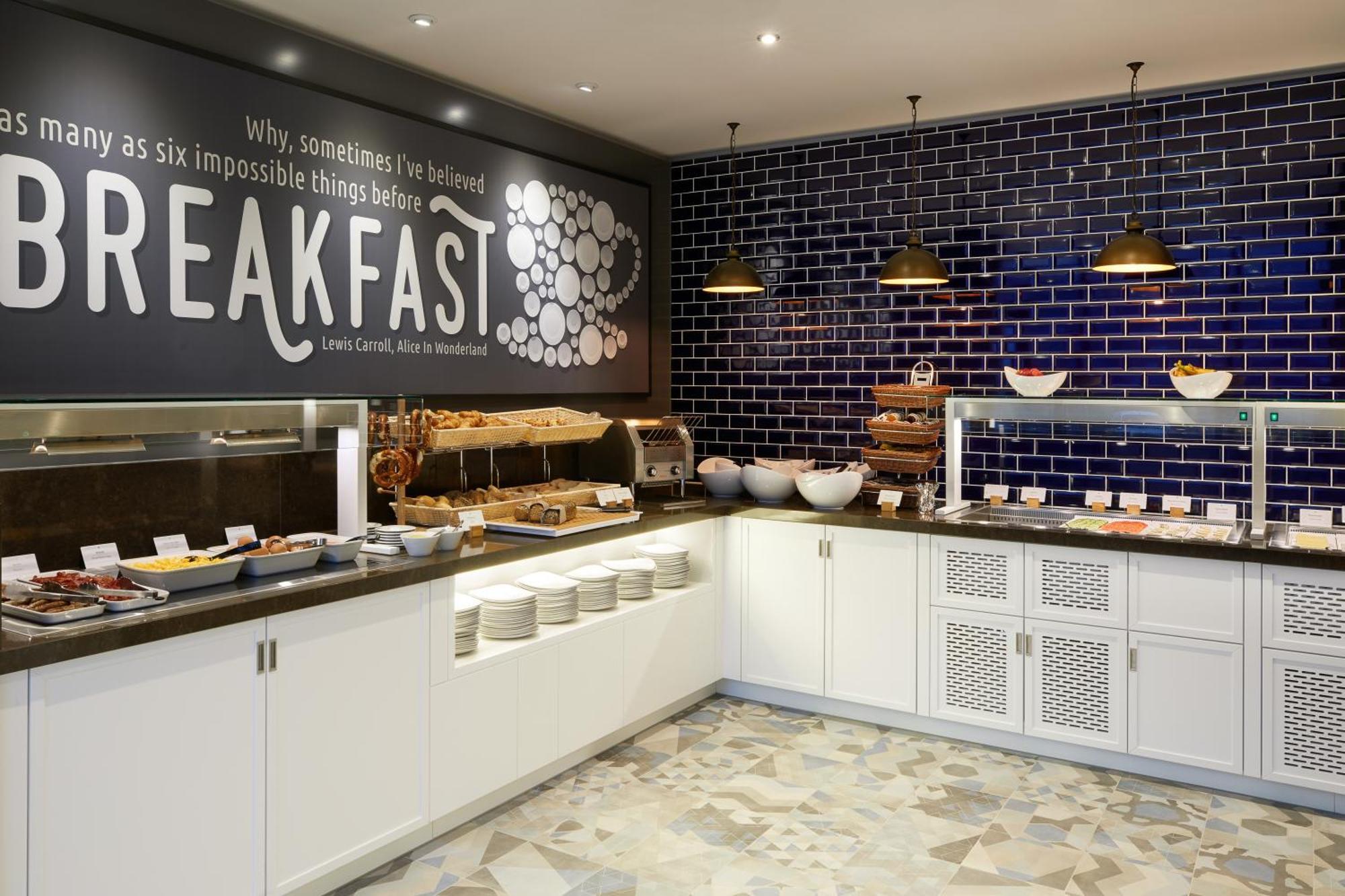 Premier Inn Hamburg City Zentrum Luaran gambar